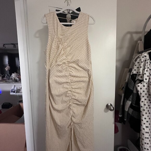 Ruched Gingham dress - Picture 2 of 3